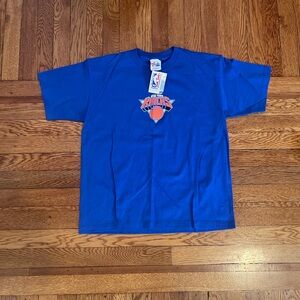 Vintage new with tags boys knicks‎ tee